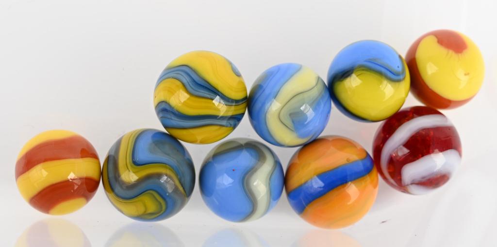 Lot of 9 Mint Akro Agate Corkscrews: This is a very nice lot of Akors. Colors pop and the surface are very clean. 5/8" to 11/16"