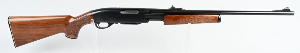 REMINGTON MODEL 760 GAMEMASTER SLIDE ACTION RIFLE: SERIAL 7343188. BARREL 22". CALIBER 30-06. One of the best slide action big bore rifles ever made. Features a blue finish, press checkered walnut stocks with grip cap and fore-end tip with black plate