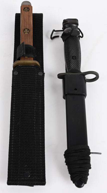2 US FIGHTING KNIVES - EK COMMANDO & M7 BAYONET: Lot of 2 US fighting knives. First is a limited edition John Ek Commando knife. Marked at the ricasso "Korea World War II Vietnam Commando," and marked on the blade, "John Ek Limited Edition one of on