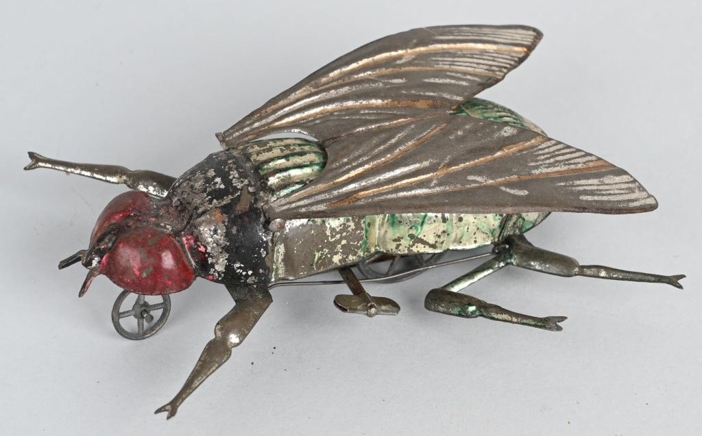 GERMAN TIN WINDUP HOUSE FLY: All original with great details. Windup works. 5 1/2" Very Good