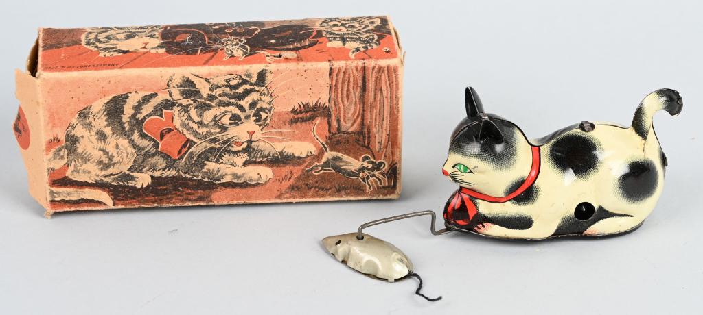 GERMAN TIN WINDUP CAT & MOUSE w/ BOX: Nice tin windup Cat chasing Mouse. Windup works. Boxed 5 1/2" Excellent