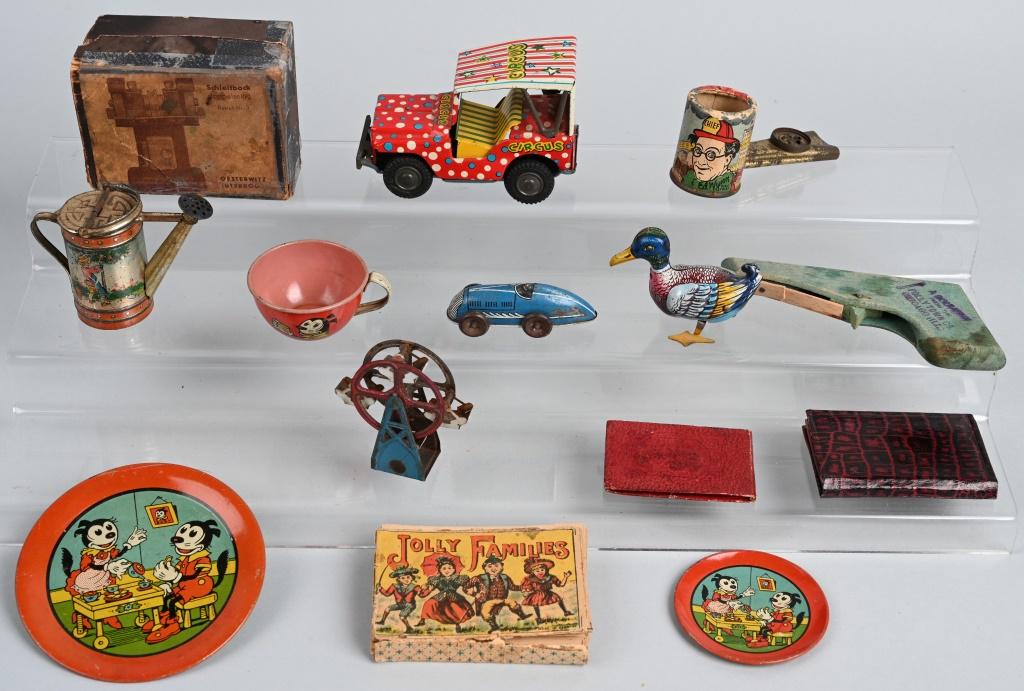 VINTAGE TOY LOT: Lot includes Japan Circus Jeep, Penny Toy Ferris Wheel, Schleifbock Steam accessory grinder with box, Ed Winn Pipe, Universal Theatre Penny toys nd more. Condition various. Very Good
