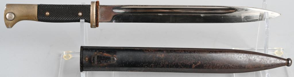 WWII GERMAN PARADE DRESS 1884/98 PIONEER BAYONET: NICE ALL ORIGINAL WWII GERMAN PARADE DRESS 1884/98 PIONEER TYPE BAYONET. PRIVATE PURCHASE AND VERY HARD TO FIND. REALLY NICE NICKEL PLATED BLADE WITH ONLY MINOR RUNNERS MARKS. BEAUTIFUL ORIGINAL BLUED