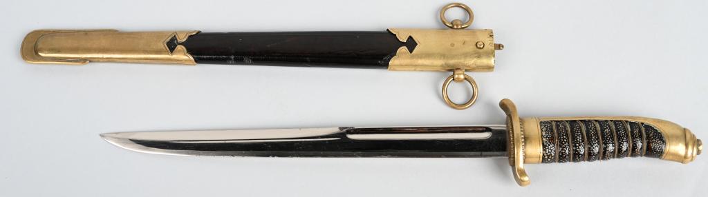 JAPANESE M1873 NAVAL DIRK DAGGER WITH SCABBARD: 1883 Pattern Senior Petty Officers and the most junior commissioned officers naval dirk complete with its original leather wrapped scabbard that fits like a glove Seen on page 145 of "Japanese Militar