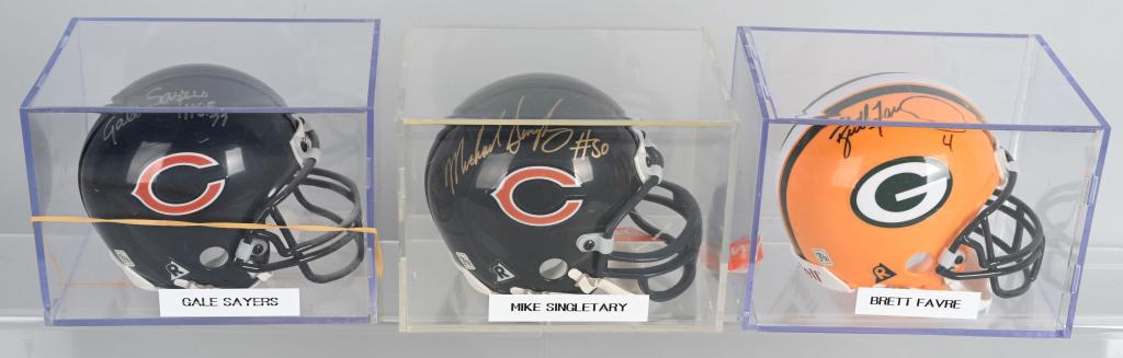 3- NFL NFC NORTH HALL OF FAMER SIGNED MINI HELMETS: Includes Brett Favre Packers Hall of Fame Class of 2016, Mike Singletary Bears Hall of Fame Class of 1998, and Gale Sayers Bears Hall of Fame Class of 1977. Signed on Mini Helmets. All with acrylic ca
