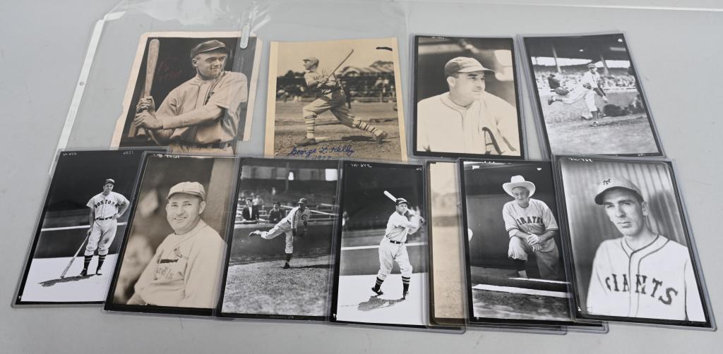 LOT OF 11 VINTAGE HOF PHOTOGRAPHS: Two are wire photos of George Kelly autographed, Willie Kamm (not HOF). Then there are nine 5x7 with black borders of Foxx (2), Hornsby, Dean (2) Wagner, Hubbell, Musial and Simmons. All in excellent 