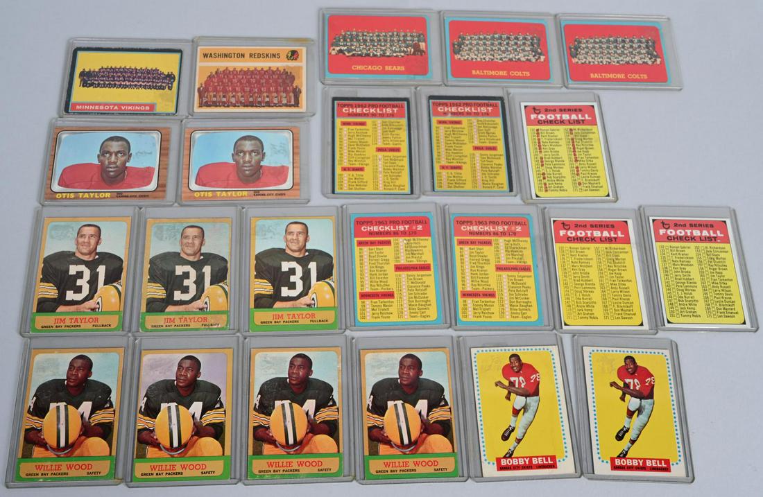 LOT (23) TOPPS 1960-68 FOOTBALL CARDS: Includes (2) 1962 check list #176 vg., (3) 1968 check list #219, two are nr-mt, (2) 1963 check list #170 ex-mt, 1963 Willie Wood #95 (4) two are ex-mt , 1963 Jim Taylor #87 (3) one is ex-mt, (2) 1964 