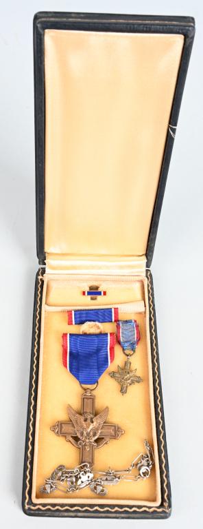 WW2 US ARMY DSC CASED MEDAL W PARATROOPER BRACELET: WWII US Army Cased Distinguished Service Cross slotted brooch with miniature DSC and a Amico STERLING marked Paratrooper bracelet all in excellent condition. World War II During World War II, just ove