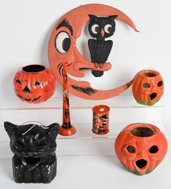 LOT OF VINTAGE HALLOWEEN ITEMS: Includes Jack-O-Lanterns, Noise Makers, and More. Very Good-Excellent