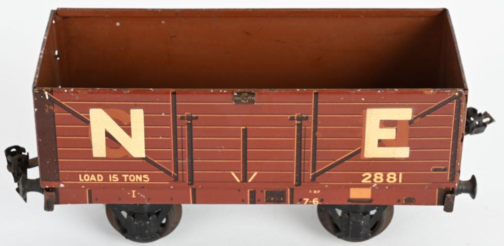 MARKLIN 1 GA #2881 N E GOODS GONDOLA CAR: Marklin 1 gauge #2881 N E Goods Gondola Train Car. All original. 9"