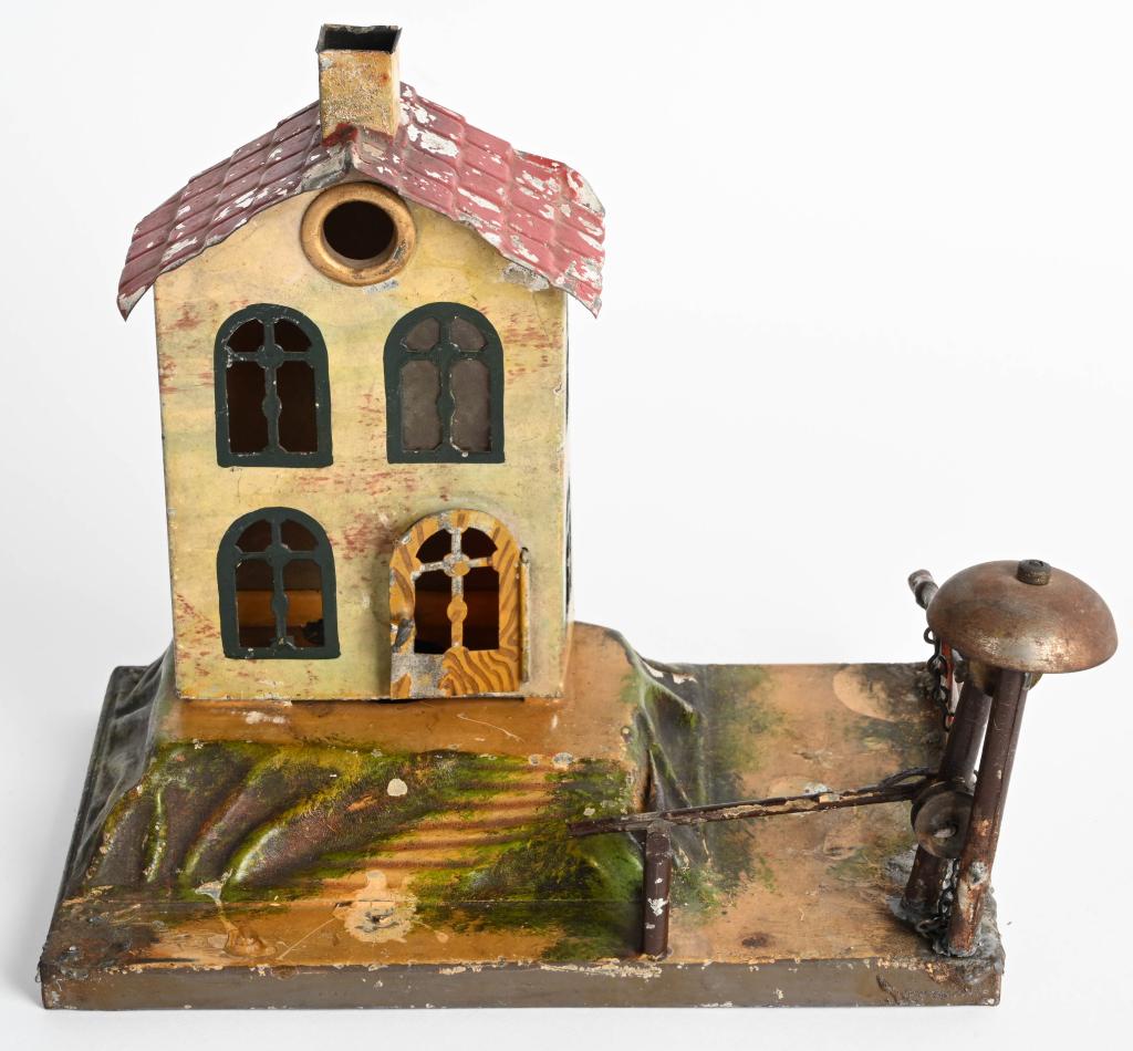 MARKLIN GUARD HOUSE: Early Marklin Guard House. All original condition. Gate is loose at solder joints an easy repair. 8 1/2" x 8" very Good