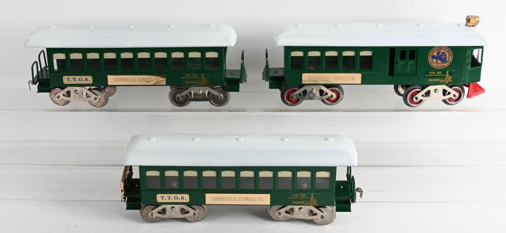 McCOY 1980 TTOS SOONERVILLE EXPRESS: McCoy 1980 TTOS Soonerville Express Interurban. Like new never played with. Excellent