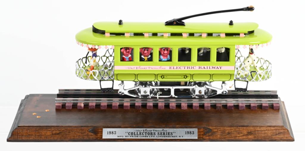 PRIDE LINES 101 DALMATIONS TROLLEY w/ BOX: Like new in the box with rail and papers. Excellent