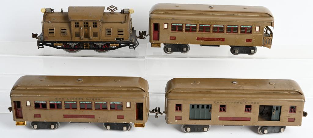 LIONEL 10 ENGINE & 3 PASSENGER CARS: Original Lionel standard gauge 10 Engine all complete and in decent condition. Comes with 310 Railway Mail car, 309 Pullman Car, and 312 Observation car. All original and in decent shape. Very Good-Ex