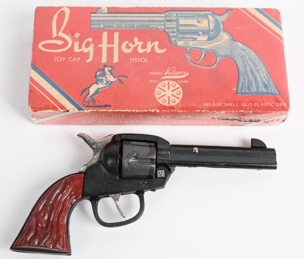 KILGORE BIG HORN CAP GUN w/ BOX: Nice cast iron Cap Gun. All original and looks never played with 9" Boxed