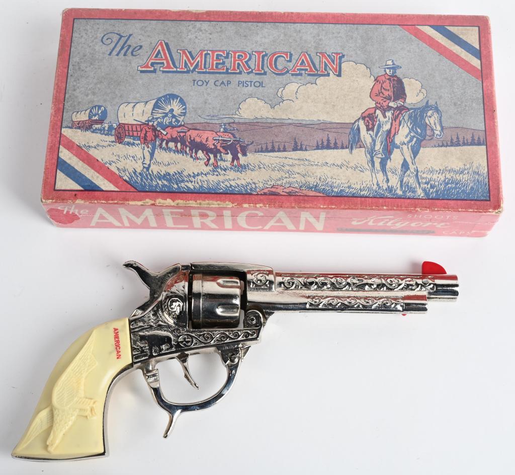 KILGORE THE AMERICAN CAP GUN w/ BOX: Nice cast iron Cap Gun. All original and looks never played with 10" Boxed