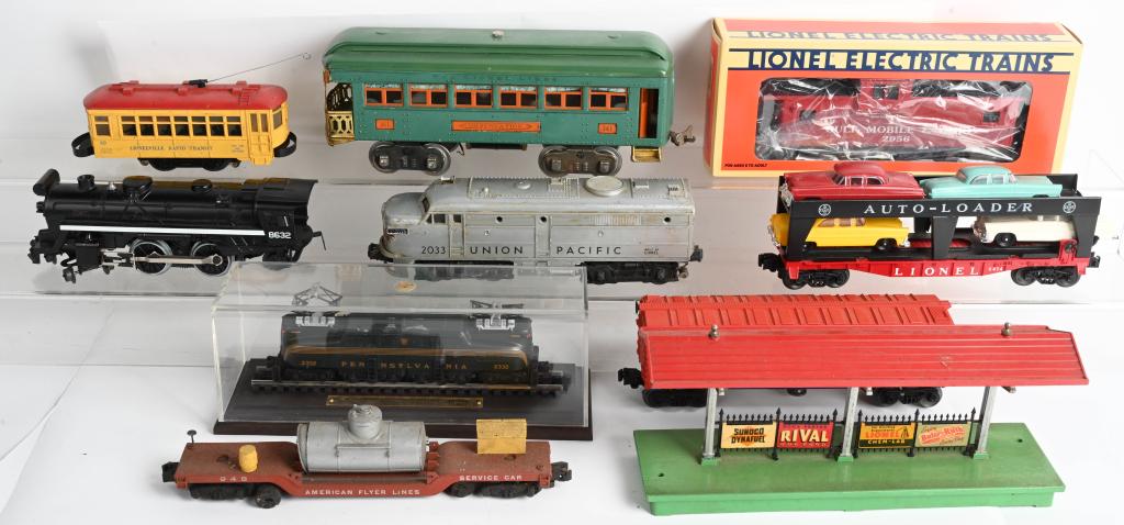 LOT OF LIONEL TRAINS: Includes 8632 Engine, Lionel 3232 Display, 2033 Union Pacific, Auto Loader Car, 60 Trolley, and More. As-Is