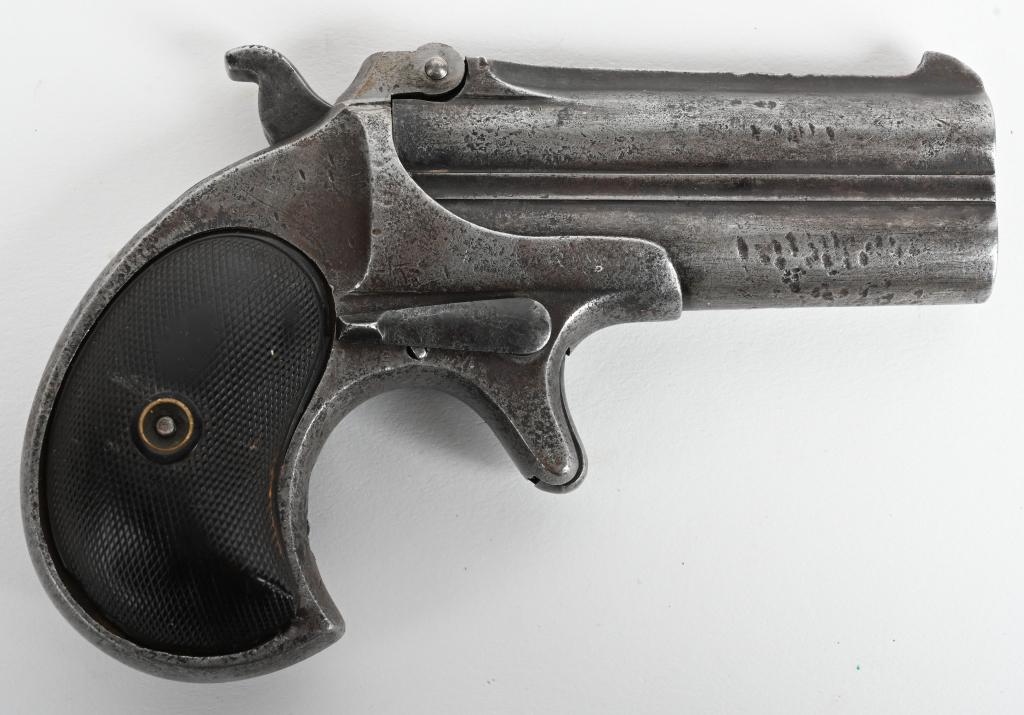 REMINGTON MODEL 95 OVER UNDER DERINGER: SERIAL 484. BARREL 3". CALIBER .41 RIMFIRE. MADE 1888-1911. Gun retains no original blue finish and is now gray patina . Hinge is loose but not repair. legends are sharp but bore has some roughness. C