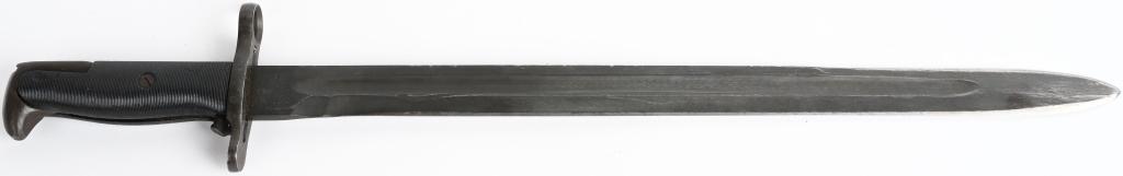 WWII US ARMY UFH M1 RIFLE BAYONET 16 INCH WW2: This is a very nice condition U.S. M1942 bayonet for the M1 Garand Rifle. Technically, this bayonet is considered an M1905 bayonet by the U.S. Army, manufactured in 1942 with plastic ribbed grips. The