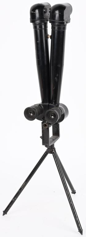 WWII JAPANESE TRENCH PERICOPE BINOCULARS WW2: Original Yamato Trench Periscope with tripod and case. No. 107219. 8X6. Optics clear, overall very good.