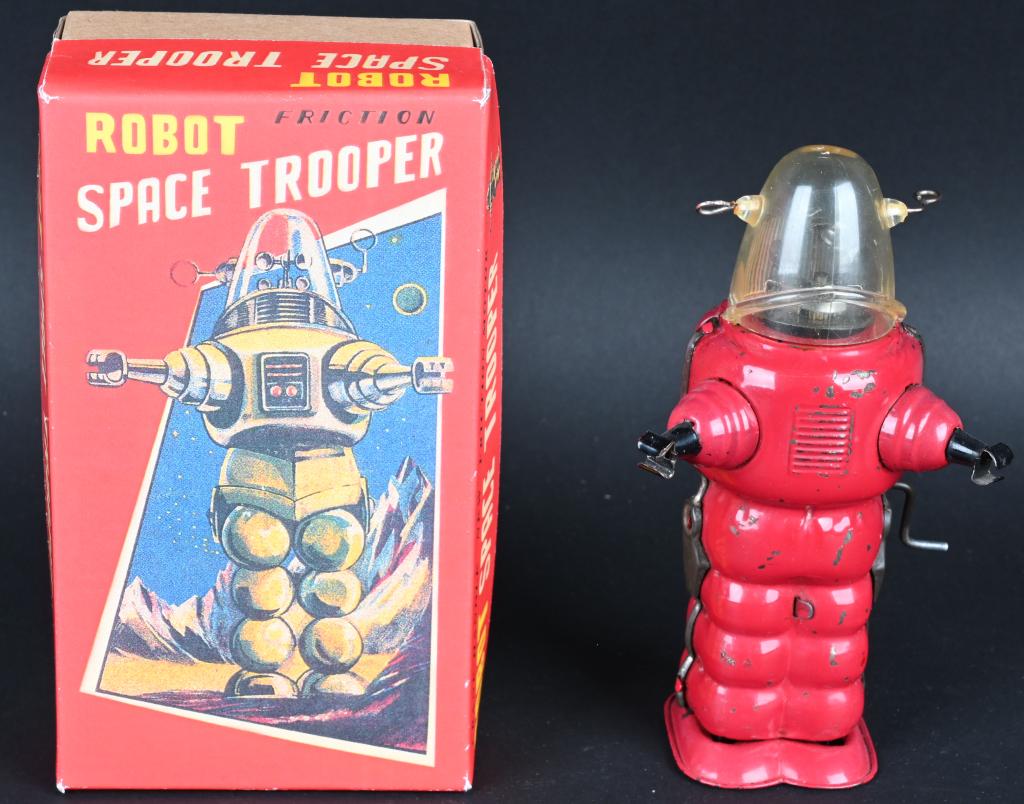 KO TIN WINDUP ROBOT SPACE TROOPER (1 of 5)