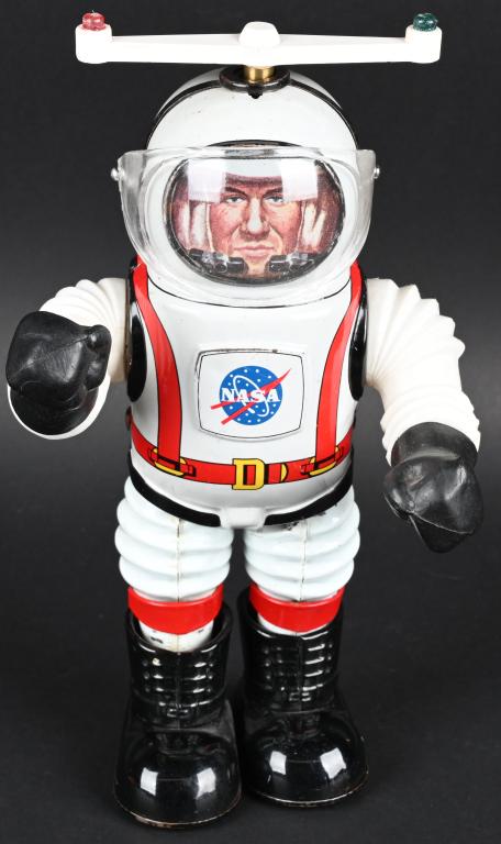 MARX BATTERY OP COLONEL HAP HAZZARD (1 of 8)