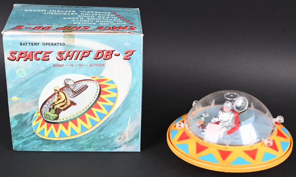 OK BATTERY OP SPACE SHIP DB-2 w/ BOX (1 of 8)