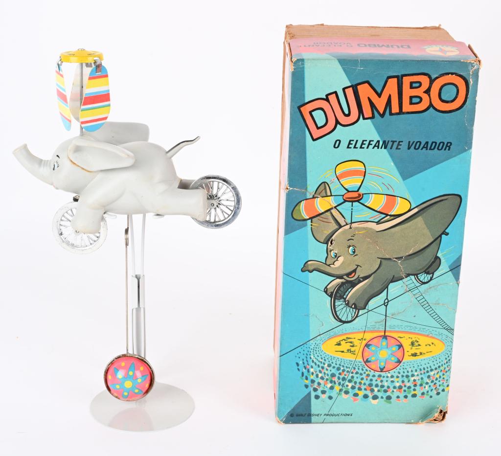 ESTRELA DUMBO ELEPHANT ON BICYCLE w/ BOX (1 of 6)