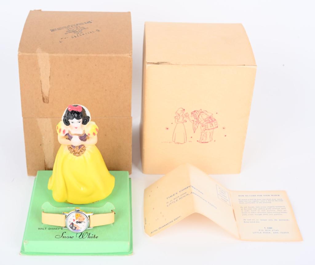 1950s TIMEX SNOW WHITE WATCH & FIGURINE w/ BOX (1 of 7)
