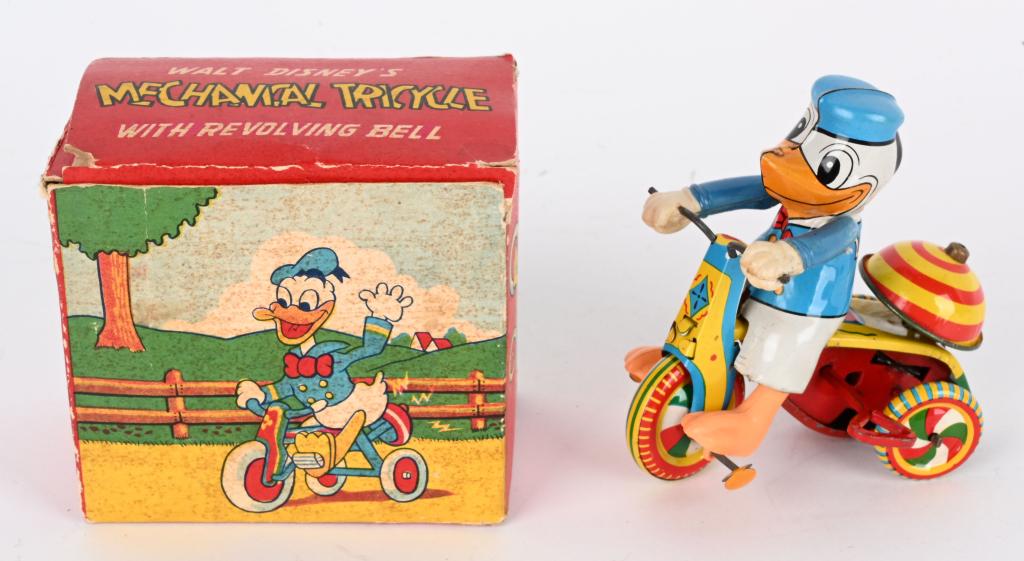 LINEMAR TIN WINDUP DONALD DUCK TRICYCLE w/ BOX (1 of 8)