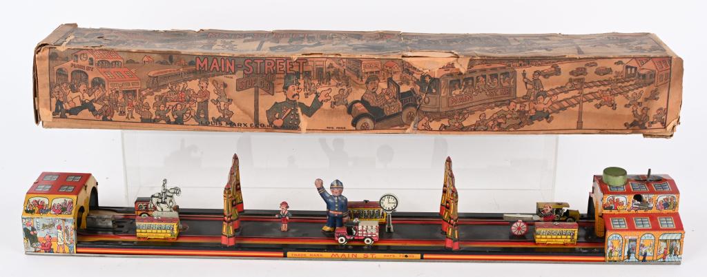 MARX TIN WINDUP MAIN STREET w/ BOX (1 of 13)