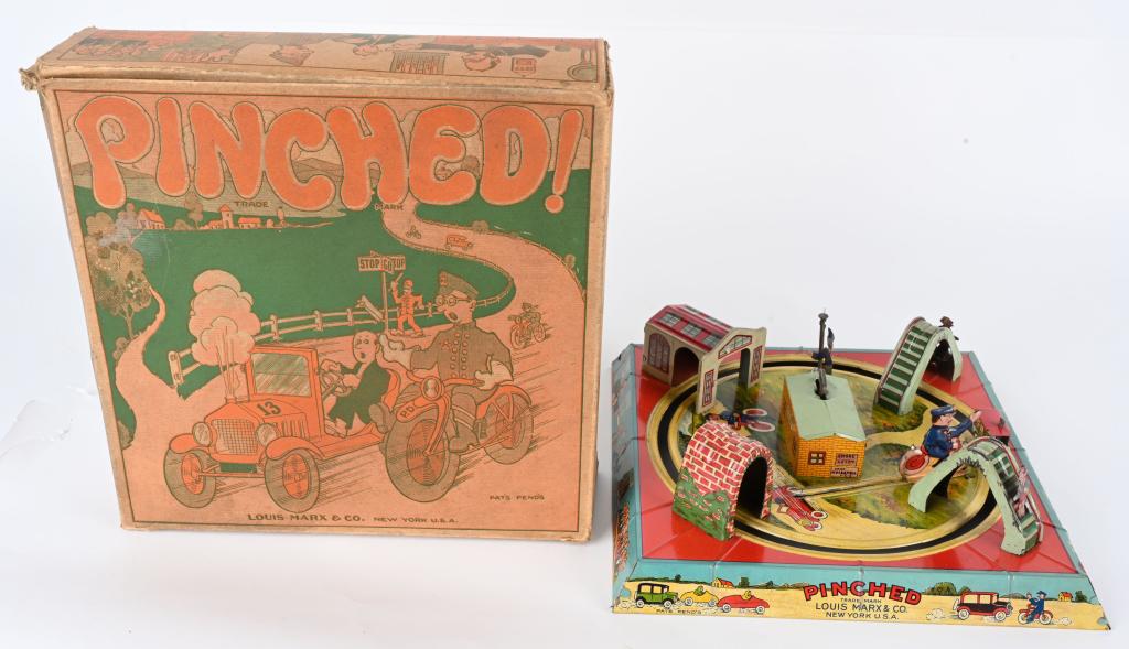 MARX TIN WINDUP PINCHED MOTORCYCLE COP TOY w/ BOX (1 of 9)