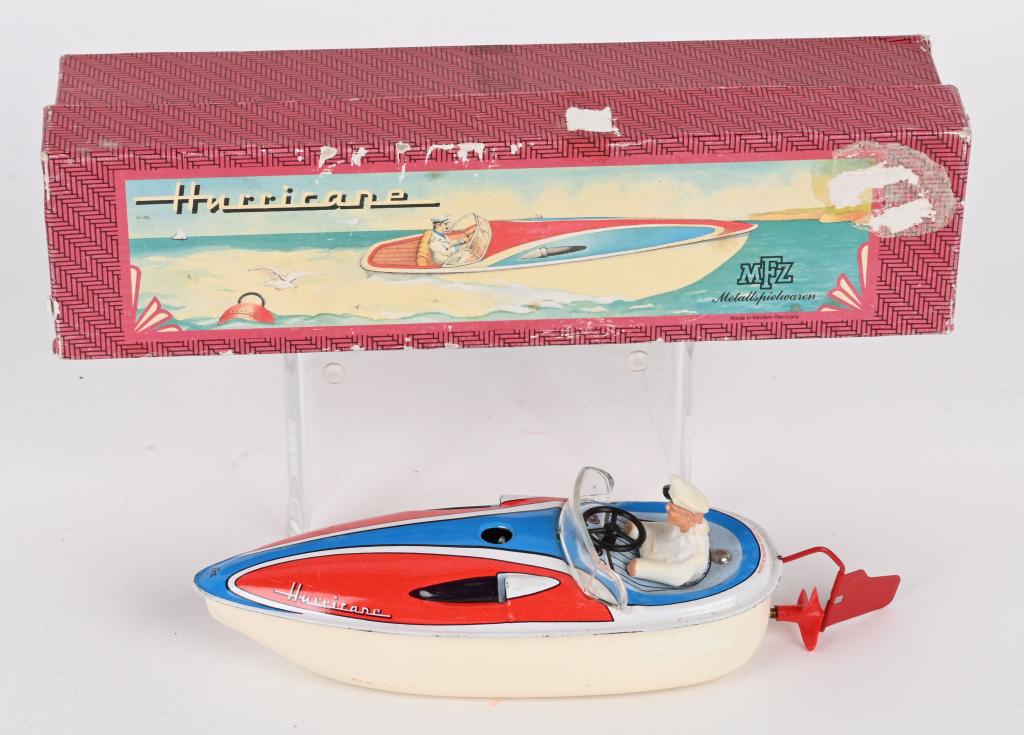 MFT TIN WINDUP HURRICANE SPEED BOAT w/ BOX (1 of 8)