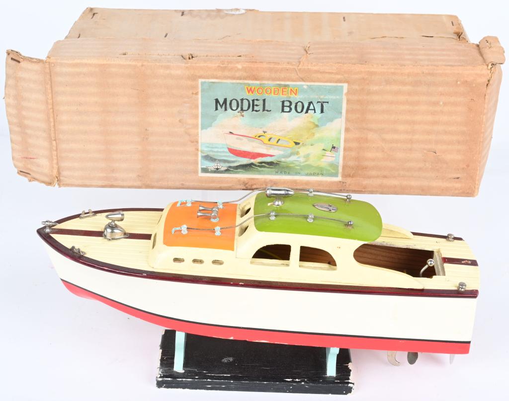 ITO BATTERY OP WOODEN CABIN CRUISER w/ BOX (1 of 8)