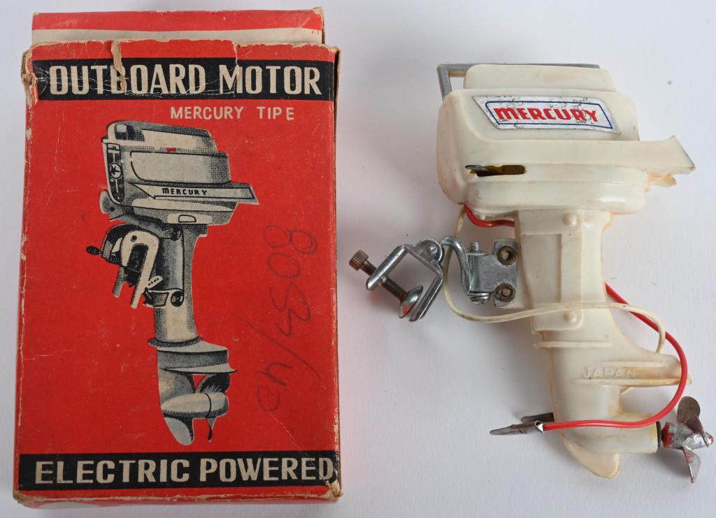 UNION CRAFT #23 MERCURY OUTBOARD MOTOR w/ BOX (1 of 2)