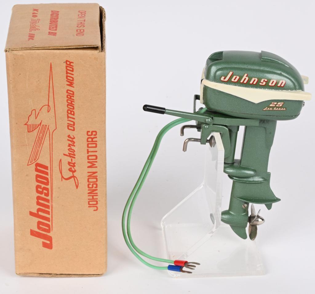 1955 JOHNSON SEA HORSE 25HP OUTBOARD MOTOR w/ BOX (1 of 14)