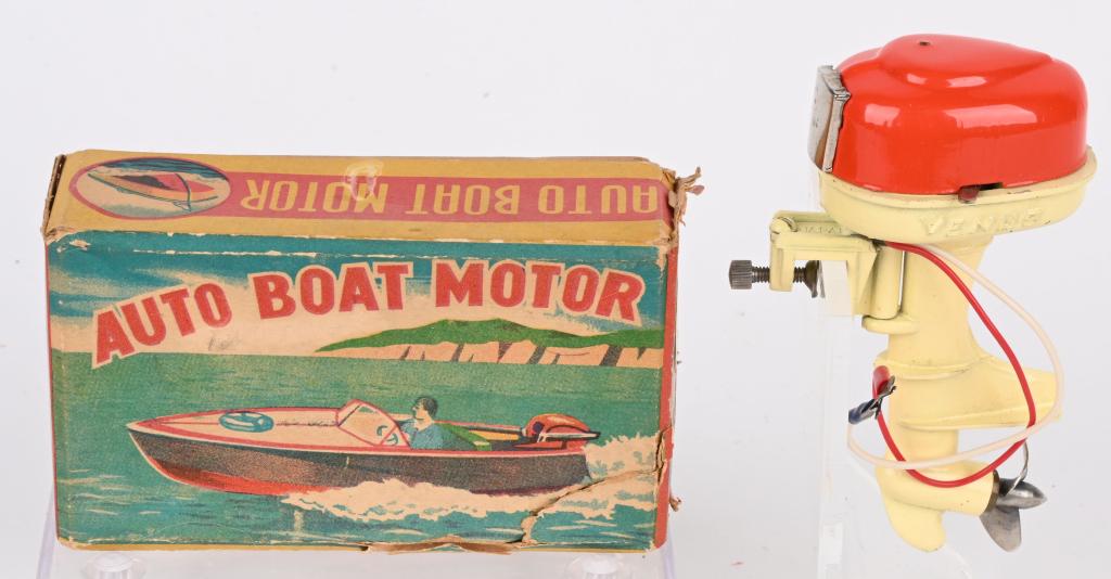 AUTO BOAT MOTOR "VENUS" OUTBOARD MOTOR w/ BOX (1 of 14)