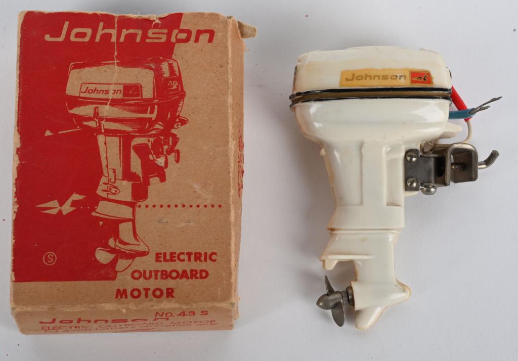 FLEET LINE JOHNSON 40 HP OUTBOARD MOTOR w/ BOX (1 of 8)