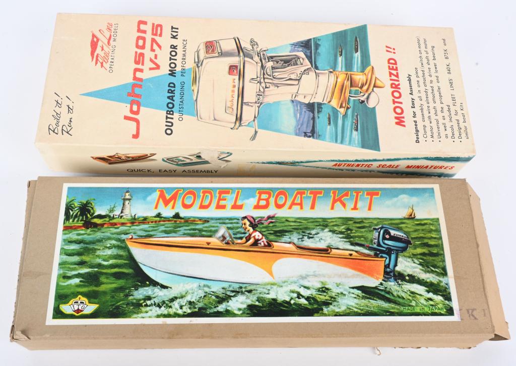 2- VINTAGE BOAT & OUTBOARD MOTOR MODEL KITS (1 of 8)