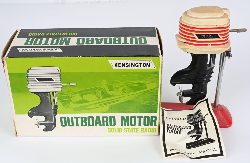 KENSINGTON OUTBOARD MOTOR SOLID STATE RADIO w/BOX (1 of 12)
