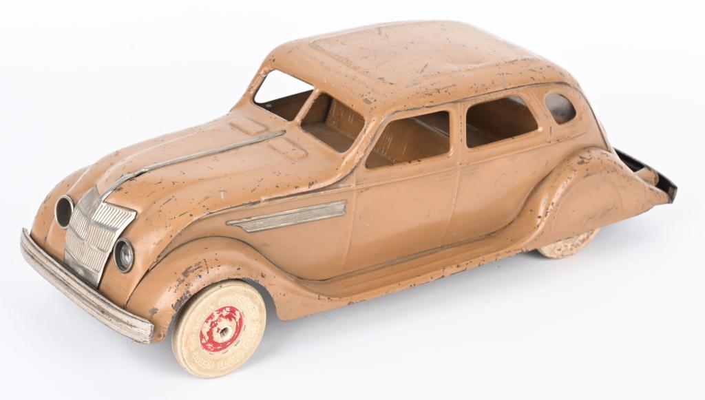 KINGSBURY WINDUP AIRFLOW w/ ELECTRIC LIGHTS (1 of 10)