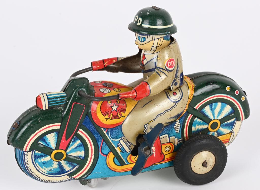 JAPAN TIN WINDUP PD MOTORCYCLE (1 of 4)