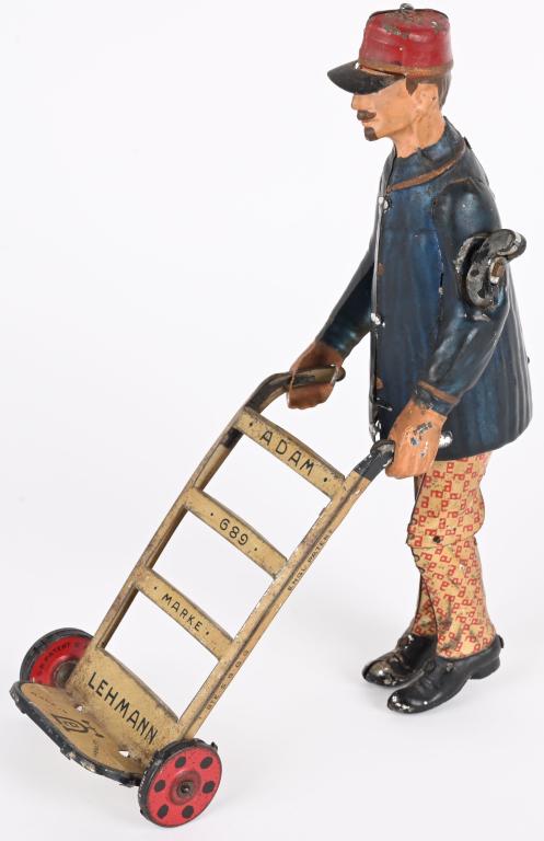 LEHMANN TIN WINDUP ADAM THE PORTER (1 of 5)