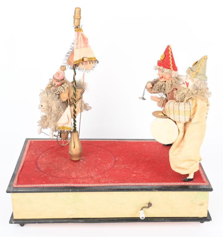 GERMAM MUSICAL CLOWNS & DOG CRANK AUTOMATON (1 of 10)