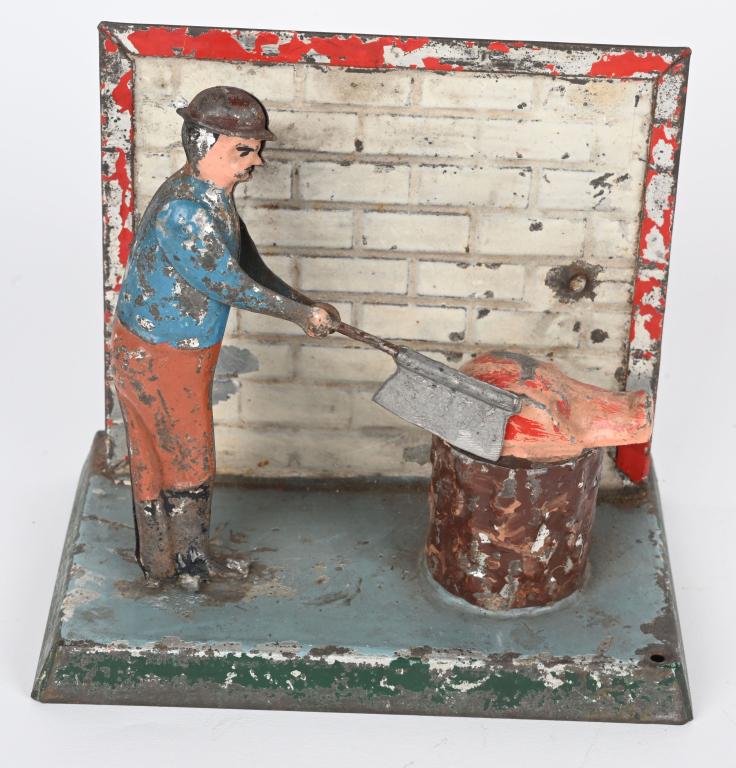 GERMAN STEAM TOY BUTCHER & PIG HEAD (1 of 4)
