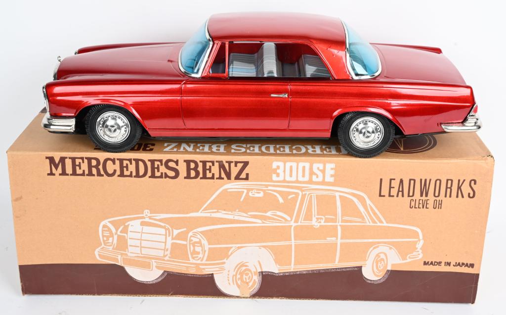 JAPAN Tin Friction MERCEDES BENZ 300 SE w/ BOX: Excellent tin friction Mercedes Benz 300 SE made in Japan. Never played with condition. Friction works. Boxed with Inserts. 26" Excellent