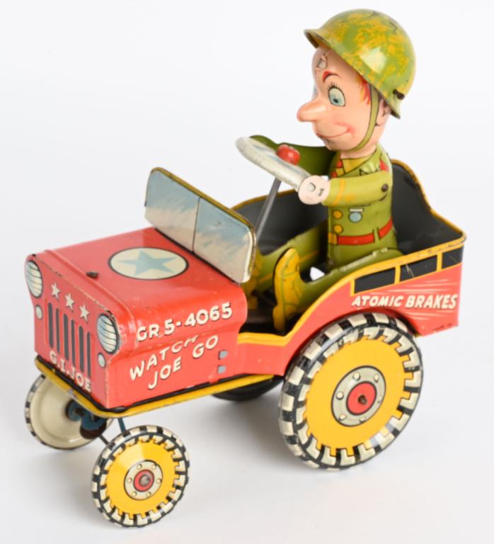 UNIQUE ART TIN WINDUP GI JOE JOUNCING JEEP (1 of 4)