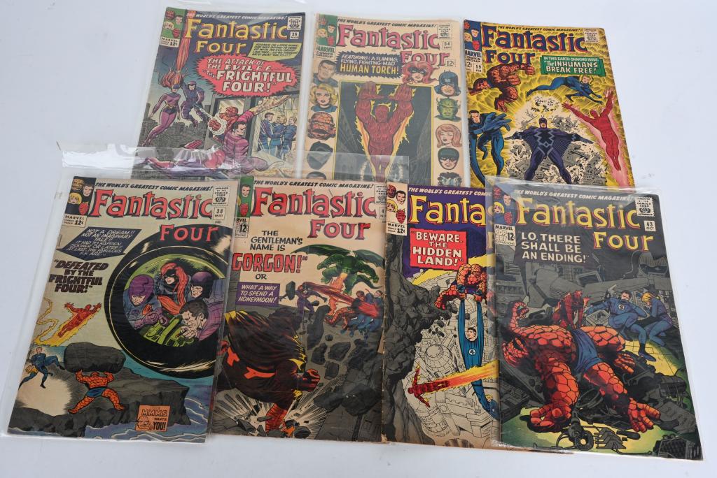 7- FANTASTIC FOUR "INHUMNAS RUN" COMIC BOOKS (1 of 3)
