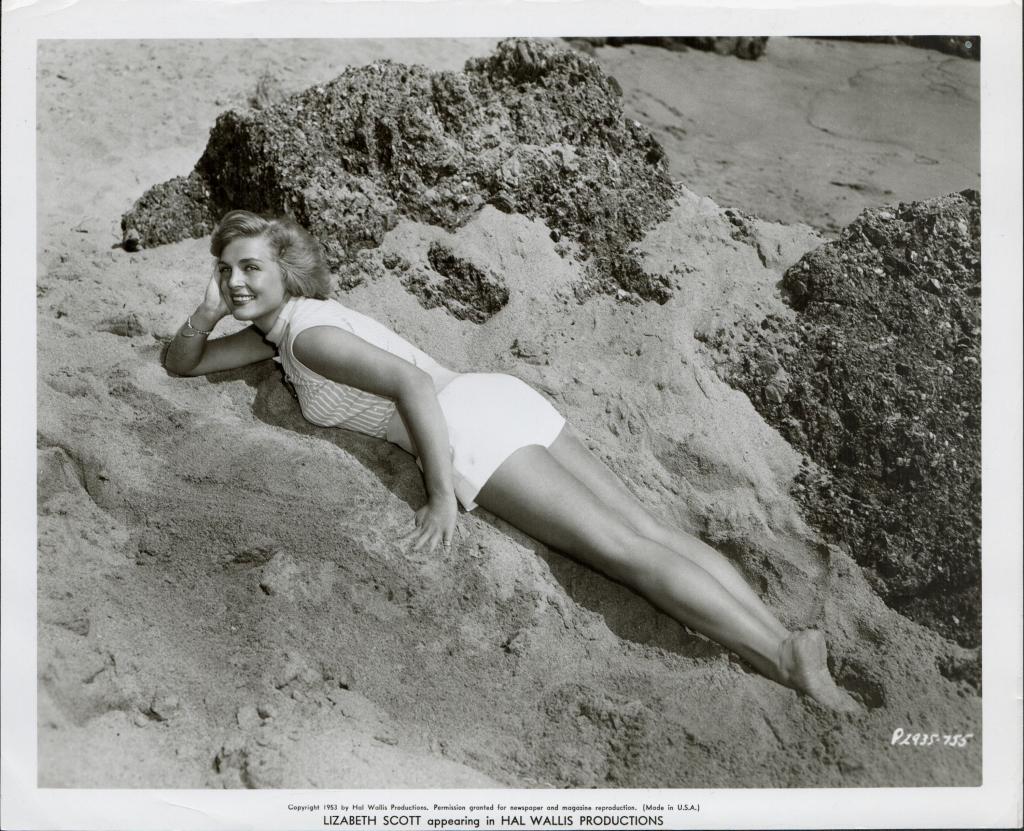 42- LIZABETH SCOTT ORG PORTRAIT STILLS (1 of 4)