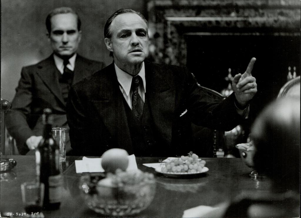 73-MARLON BRANDO ORIGINAL SCENE STILLS "A-L" (1 of 4)